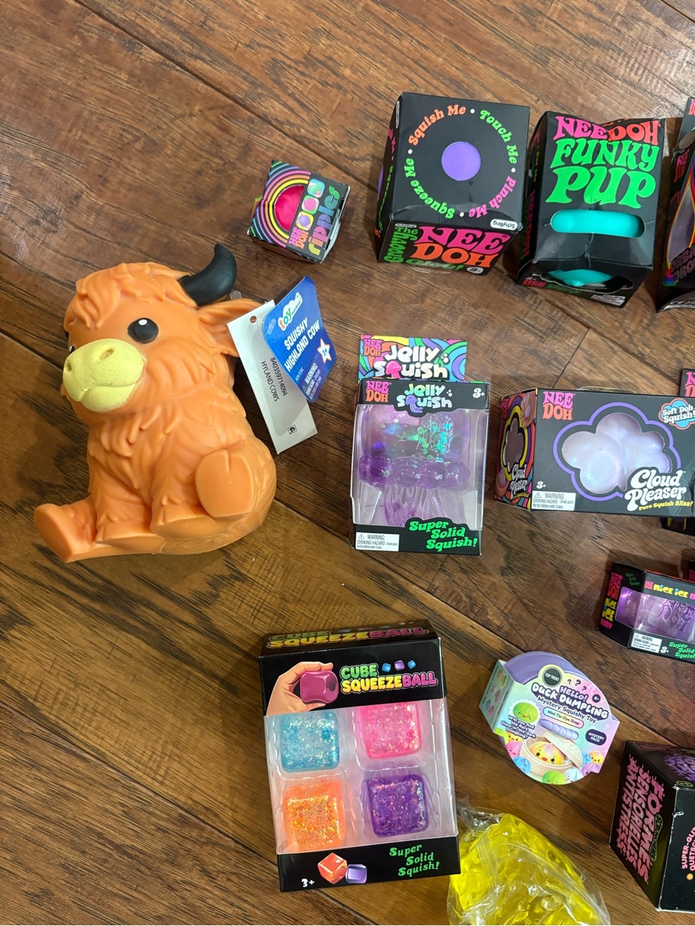 Squishy needoh bundle - Picture 2 of 6